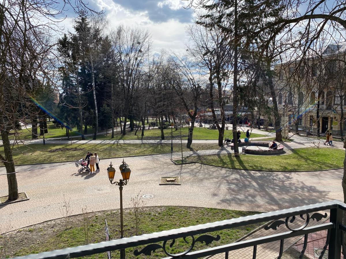 Park Apartment Vinnytsia Luaran gambar